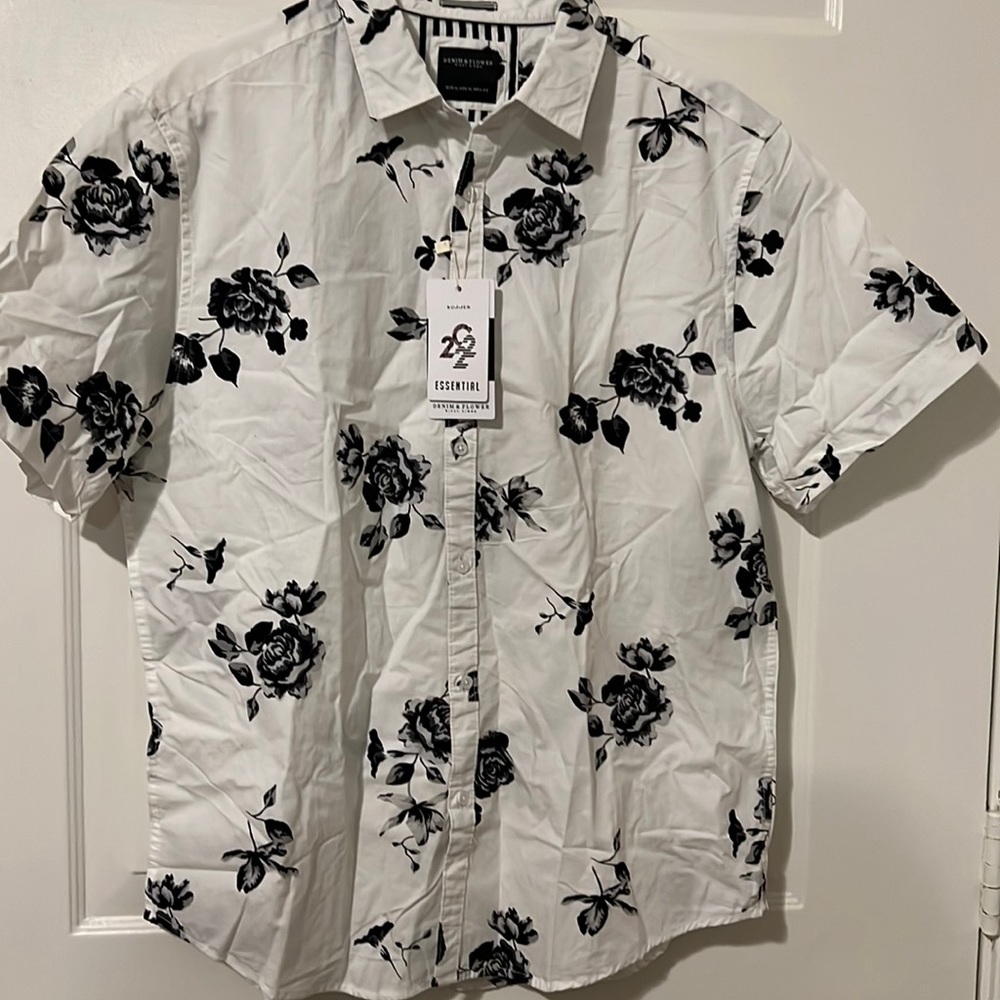 Mens button shirt